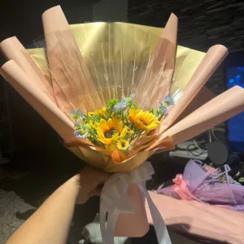 No. 43 | Money Bouquet 20 pcs – ช่อใส่เงิน 20 ก้าน พร้อมดอกไม้ประดิษฐ์