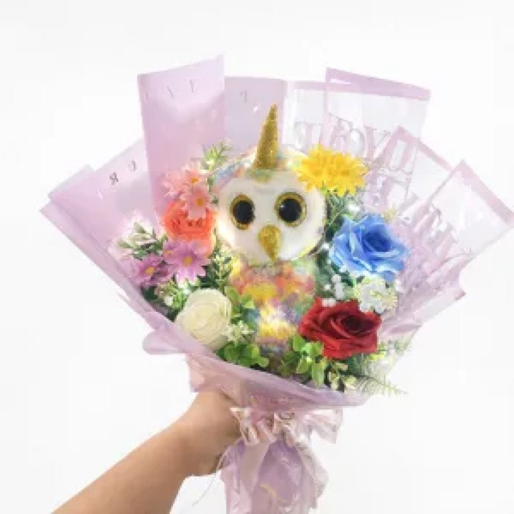 No. 36 | Doll Bouquet with Flowers – ช่อตุ๊กตาพร้อมดอกไม้ประดิษฐ์