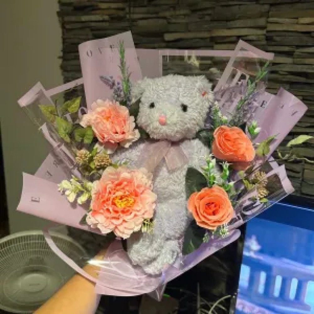 No. 41 | Teddy Bear Bouquet – ช่อตุ๊กตาหมีพร้อมดอกไม้ประดิษฐ์