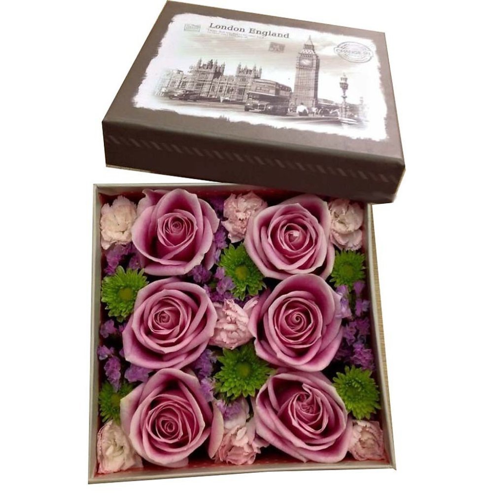 Mauve roses London skyline giftbox