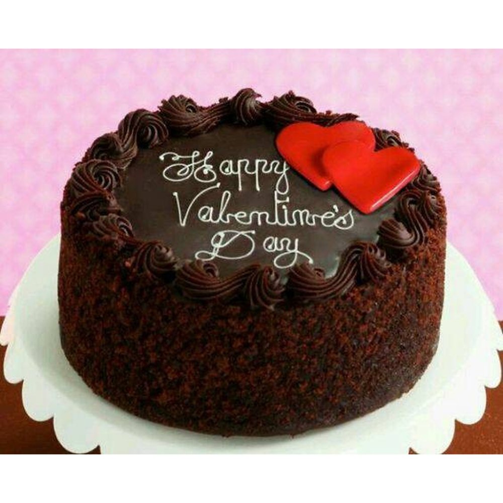 Heart shaped gourmet Valentine cake