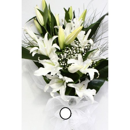 6 White Lilies Bouquet – Elegant Floral Gift in Pattaya 6 White Lilies Bouquet – Elegant Floral Gift in Pattaya