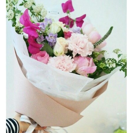 Pastel pink rose carnation bouquet