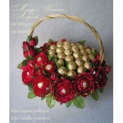 Chocolate with flowers basket 27