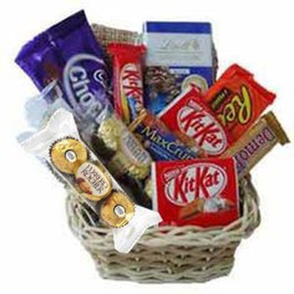 Chocolade snoep mand cadeaupakket