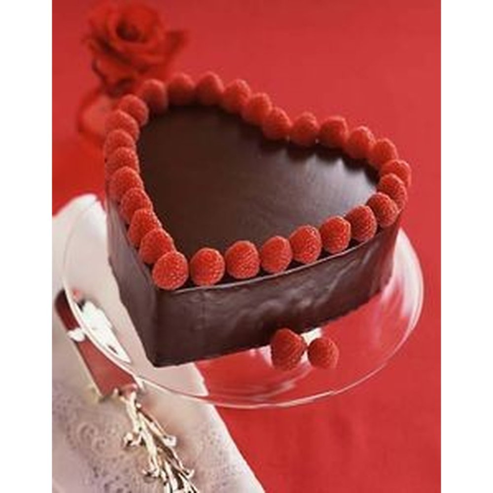 Heart-shaped chocolate cake red border