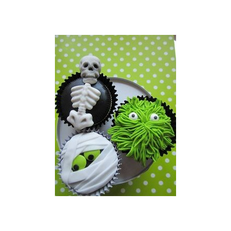 Halloween cupcakes 6 pc 99 - 1 Halloween Cupcakes 6pc - Spooky Treats!Delight in our Halloween cupcakes! Enjoy 6 spooky and deli
