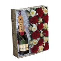 MOET & CHANDON 200 ML WITH FLOWERS IN BOX