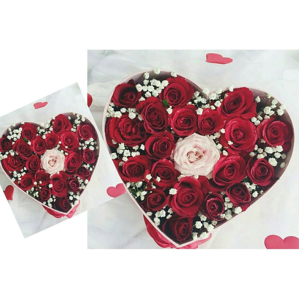 Red roses in gift box