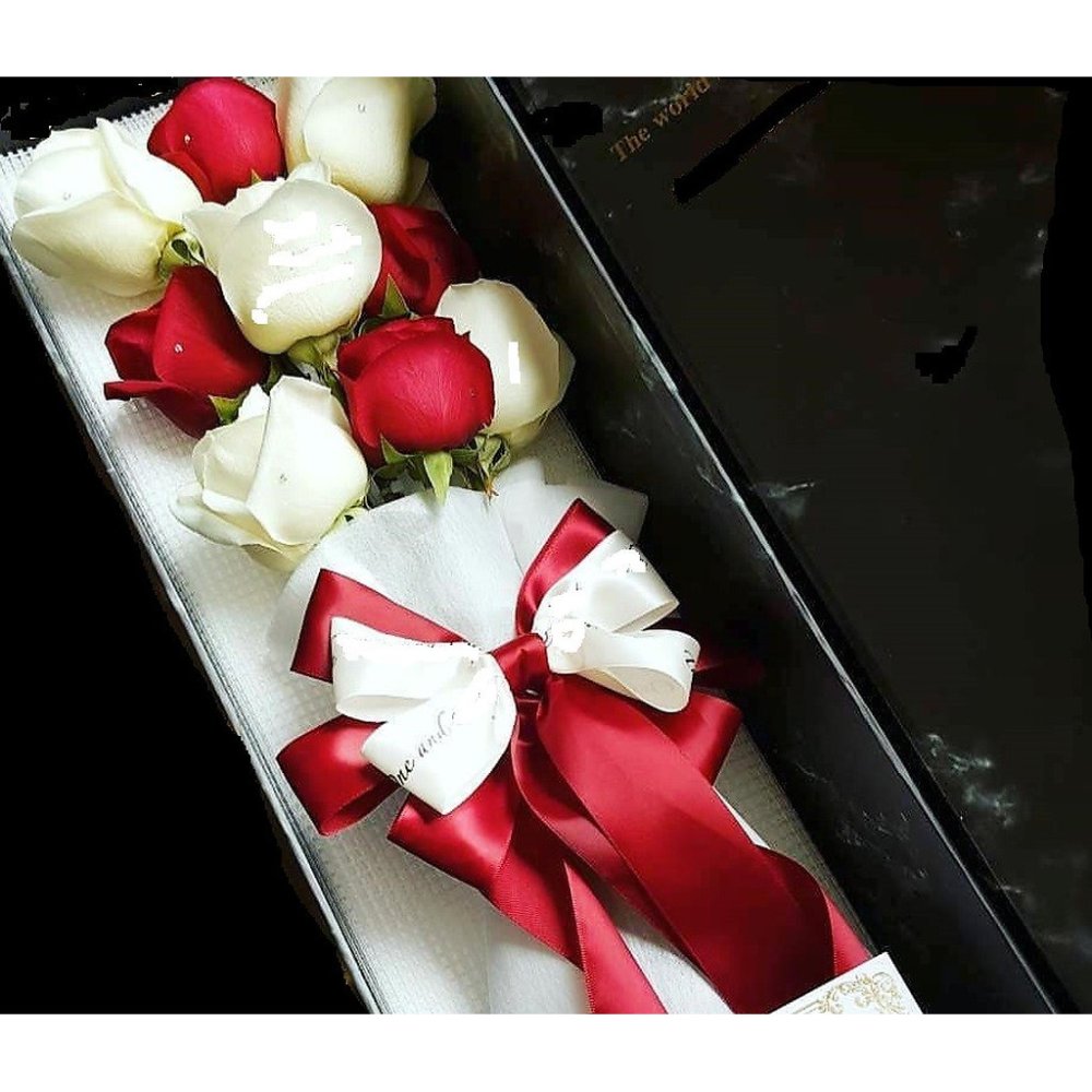 กุหลาบคละสี 9 ดอก ในกล่อง