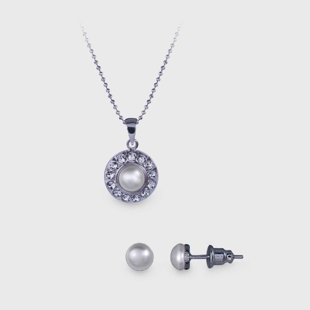 Surround Pearl Set