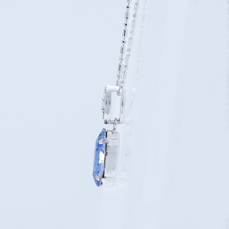 Necklace with Crystals - 2 Necklace with Crystals | Oszałamiająca biżuteriaPodnieś swój styl dzięki naszemu oszałamiającemu nasz