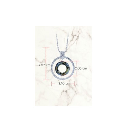 Necklace adorned with Crystals - 3 크리스탈 목걸이 | 놀라운 주얼리 컬렉션당신의 스타일을 우리의 멋진 crystal-adorned necklace로 한층 높여보세요. 어떤 경우에도 완벽한 이 보석은 당