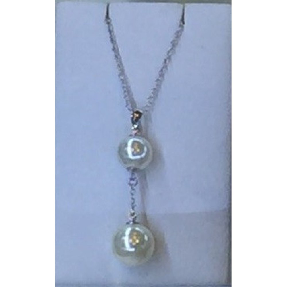 Collar con colgante de perlas de doble gota