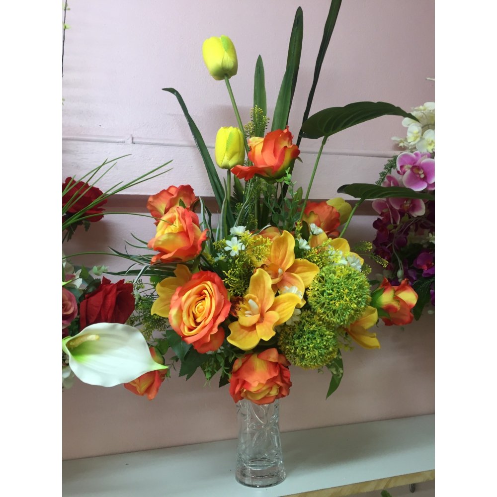 Arranxo floral artificial de cores en vaso