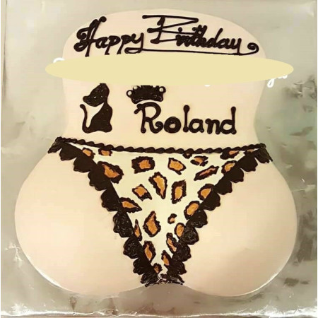 3D leopard print posterior cake