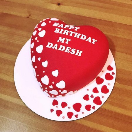 2-Pound Romantic Heart-Shaped Love CakeCakes2-Pound Romantic Heart-Shaped Red Fondant Love Cake