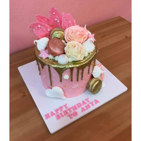  3D Party Cake 3P 1100g – Pink & Gold Macaron Design| delivery in Pattaya Cakes - Foto 2