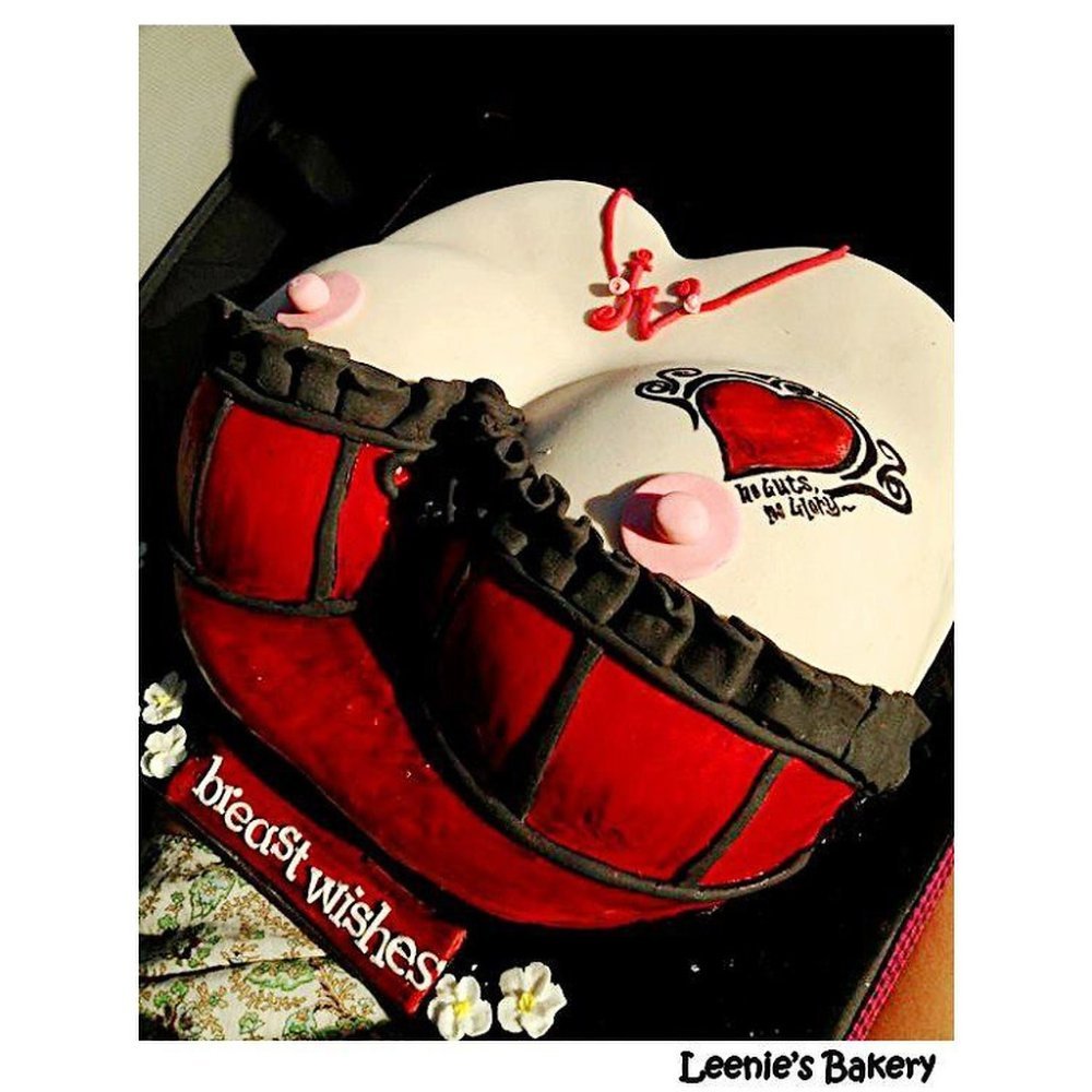 Rood zwart lingerie taart