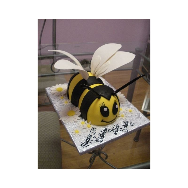  Cake Animals 3D Size 3P 1100g – Smiling Bee Birthday Design (5 Days Delivery) Cakes - Foto 1
