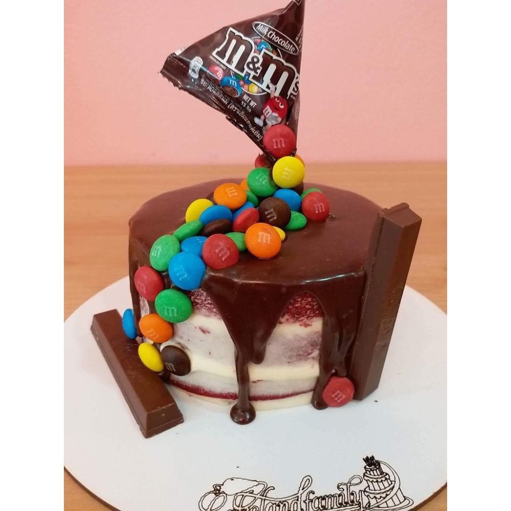 Red velvet M&M drip cake