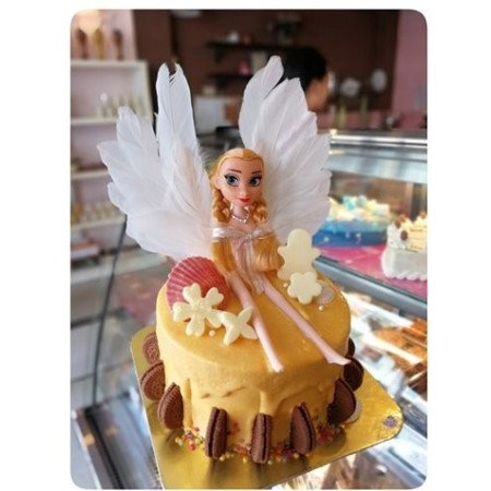 Celebration Cake 1100 g – Angel Doll Design Cakes - Foto 1
