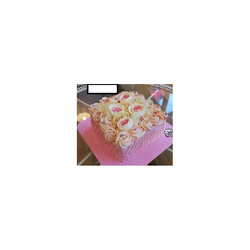  Elegant 2‑Pound Buttercream Rose Cake – Same‑Day Delivery Cakes - Foto 1