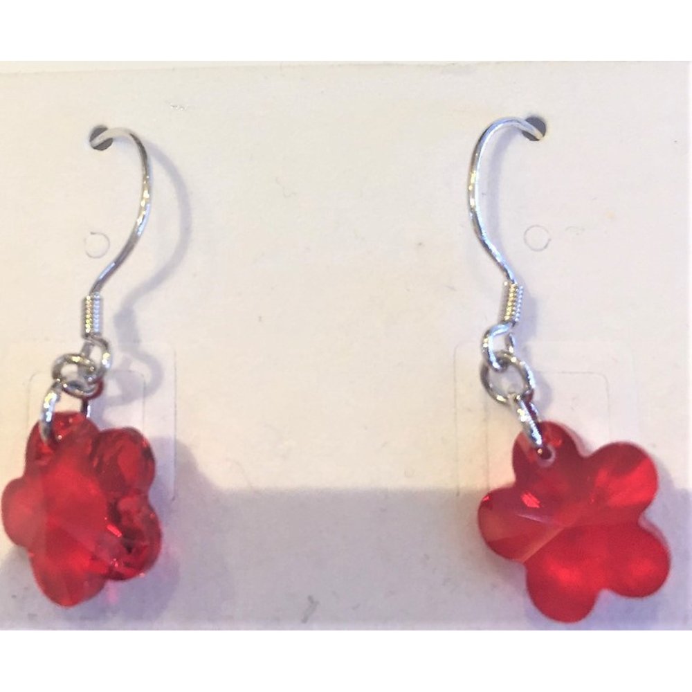 Red flower translucent dangle earrings