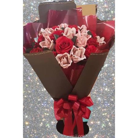 Rose money flower7500 baht in bouquet