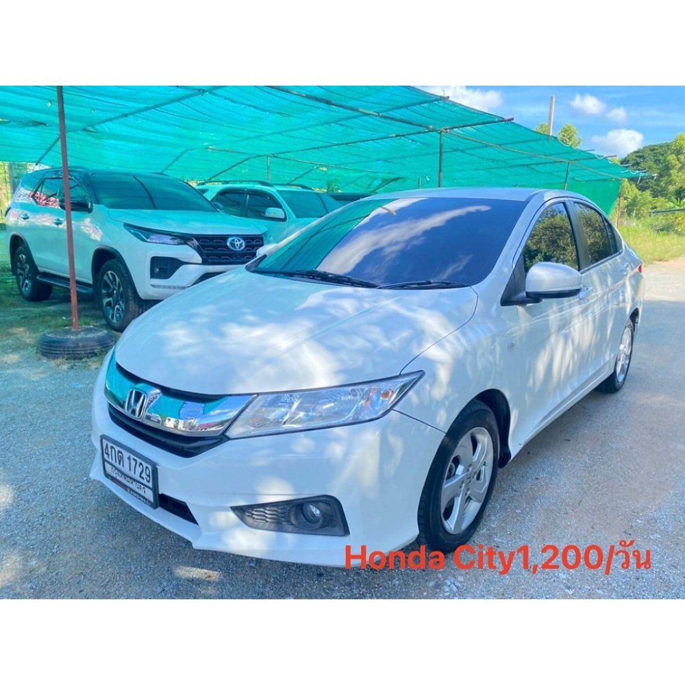 White Honda City sedan front view