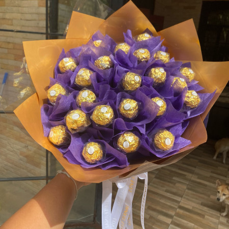 Chocolate - 10 Chocolate: Delicious Treats & Gifts | Shop Now