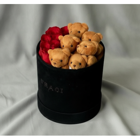 6 roses in box with mini bear - 7 6 Roses in Box with Mini Bear | ValentinsdagOverrask din kjære denne Valentinsdagen med 6 vakr