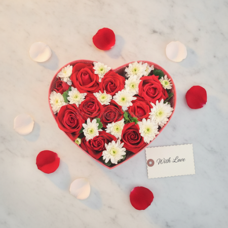 roses mix flowers in box - 4 Roses Mix Flowers in Box | Friske & Smukke