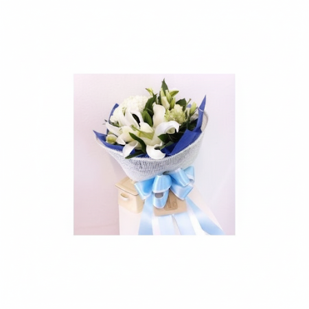 MIX LILLY FLOWER - 6Букет | Свежие цветы онлайнОсветите любое событие нашим букетом MIX LILLY FLOWER. Потрясающее сочетание ярки