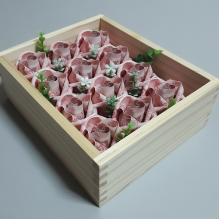 Rose money flower big size (15000 bth) - 16 Rose Money Flower - Big Size (15,000 THB) | San ValentinoSorprendi la tua persona am