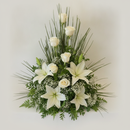 BASKET OF FLOWERS 17 - 2 سلة الزهور 17 | سلال الزهور الطازجةأضئ أي مساحة مع سلة الزهور 17 الخاصة بنا. ترتيب مذهل من الأزهار النا
