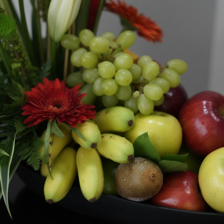 GIFT FLOWERS WITH FRUIT BaSKET set - 4 تهانينا هدية: GIFT FLOWERS WITH FRUIT BaSKET setاحتفل مع مجموعة GIFT FLOWERS WITH FRUIT B