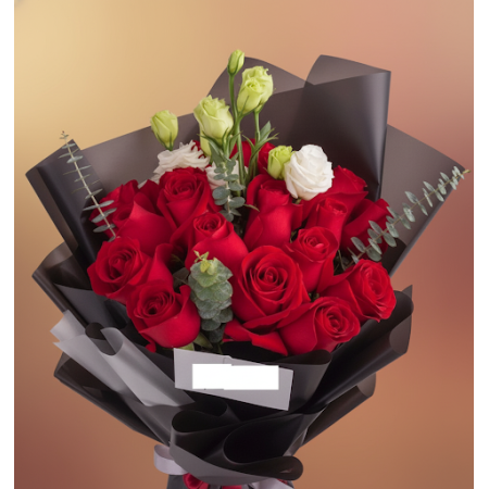12 red Rose flowers - 6 Red Rose Flowers | 신선하고 아름다운 꽃특별한 사람에게 12 red Rose flowers로 놀라움을 선사하세요. 어떤 경우에도 완벽한 이 신선한 꽃들은 사랑과 열정을 상징