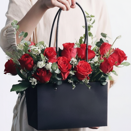 20 roses in basket waterproof paper handy gift bag - 7 20 Roses in Basket | Valentinsdag Gave