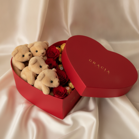 4 roses in box with choclate and mini bear ib box - 4 4 roses in box with choclate and mini bear ib box | Regalo de San ValeSorp