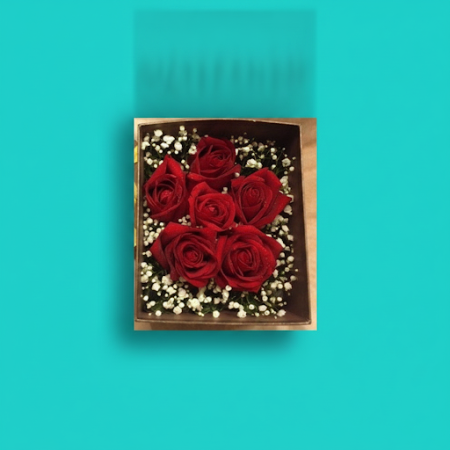 6 Roses in a Box | Fresh & Elegant