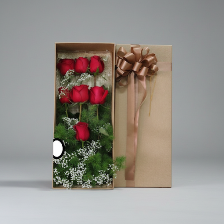 6 roses in box - 8 6 Roses in Box | Frische & elegante RosenÜberraschen Sie jemanden Besonderen mit unserer eleganten Box mit 6 