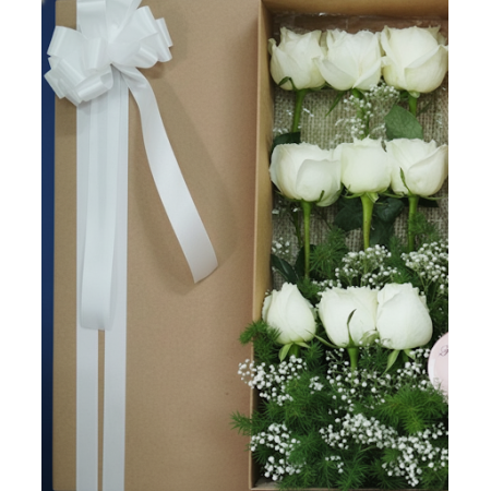9 rose in box - 2 9 Roses in a Box | Fresh Flowers Delivered