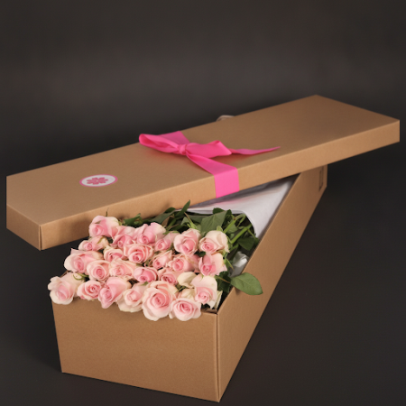 9 rose in box - 3 9 Roses in a Box | Fresh & ElegantSurprise someone special with our elegant 9 roses in a beautiful box. Perfec