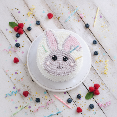 BIRTHDAY  CAKE SIIZE 4 P  1500 GRAM - 5 생일 케이크 4P | 1500g | 맛있고 축제 같은우리의 4인용 생일 케이크(무게 1500그램)로 축하하세요! 특별한 날을 위해 완벽하게 제작된 이 케이크는