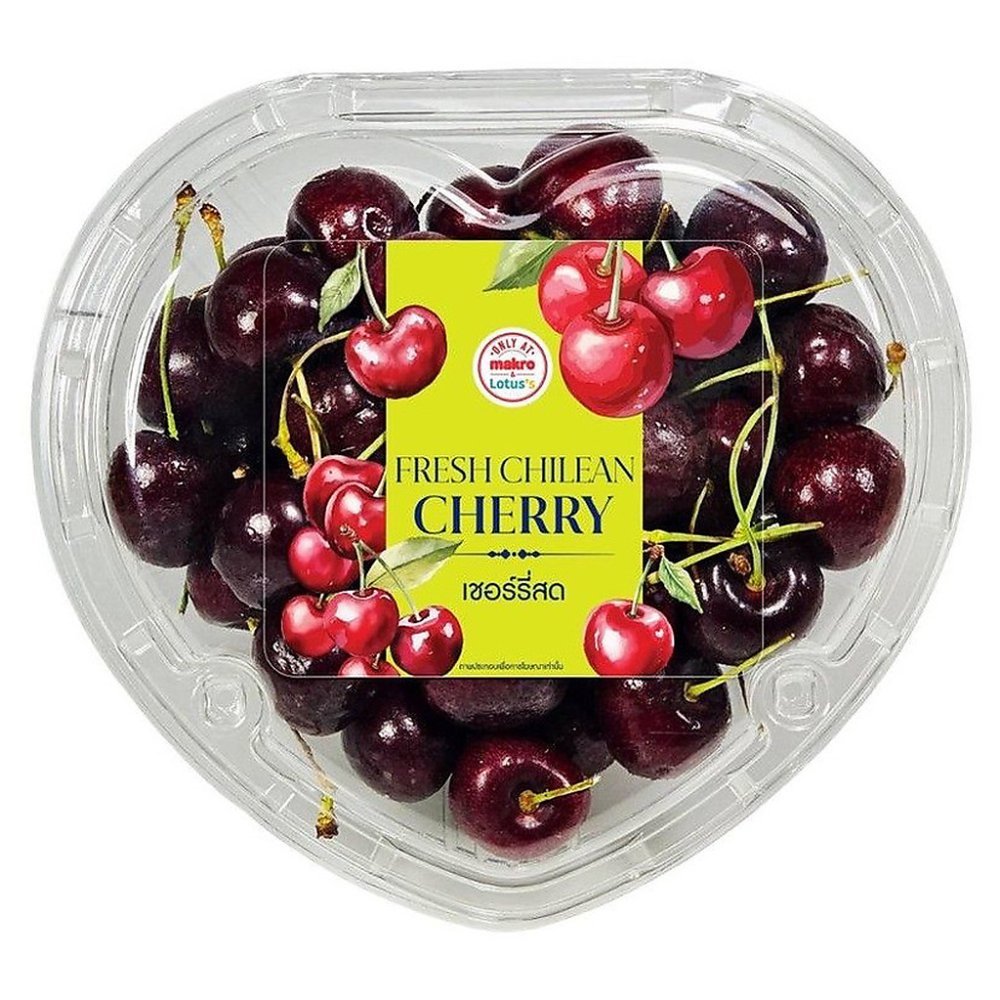 Fresh Chilean cherries in clamshell
