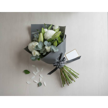 classic white chrysanthemum bouquet - 1 