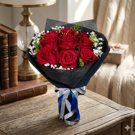 Red roses 9 flowers - 2 Red Roses Bouquet - 9 Flowers | Tilaa nytYllätä joku erityinen upealla 9 punaisen ruusun kukkakimpullamm