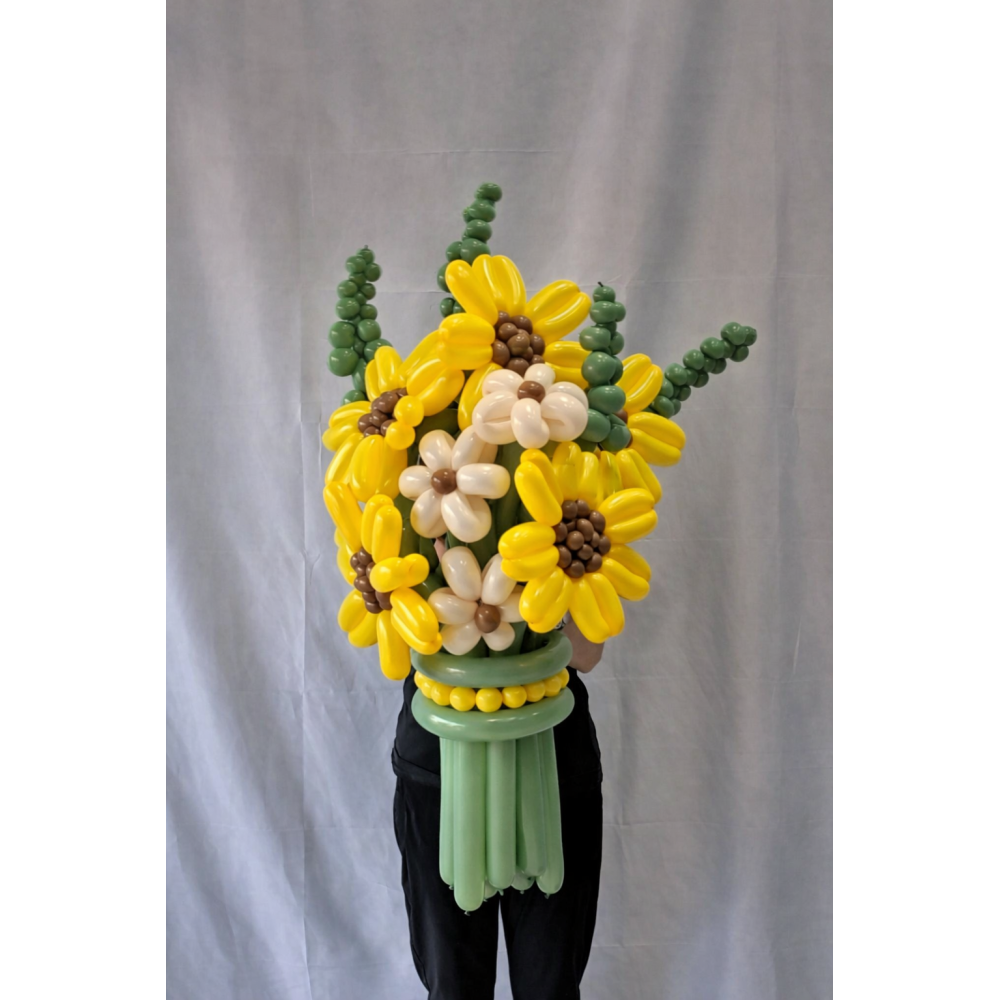 Bunter Blumenstrauß Geschenkarrangement